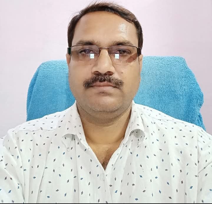 श्री चंद्रशेखर दीक्षित